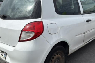Aile avant droit RENAULT CLIO 3