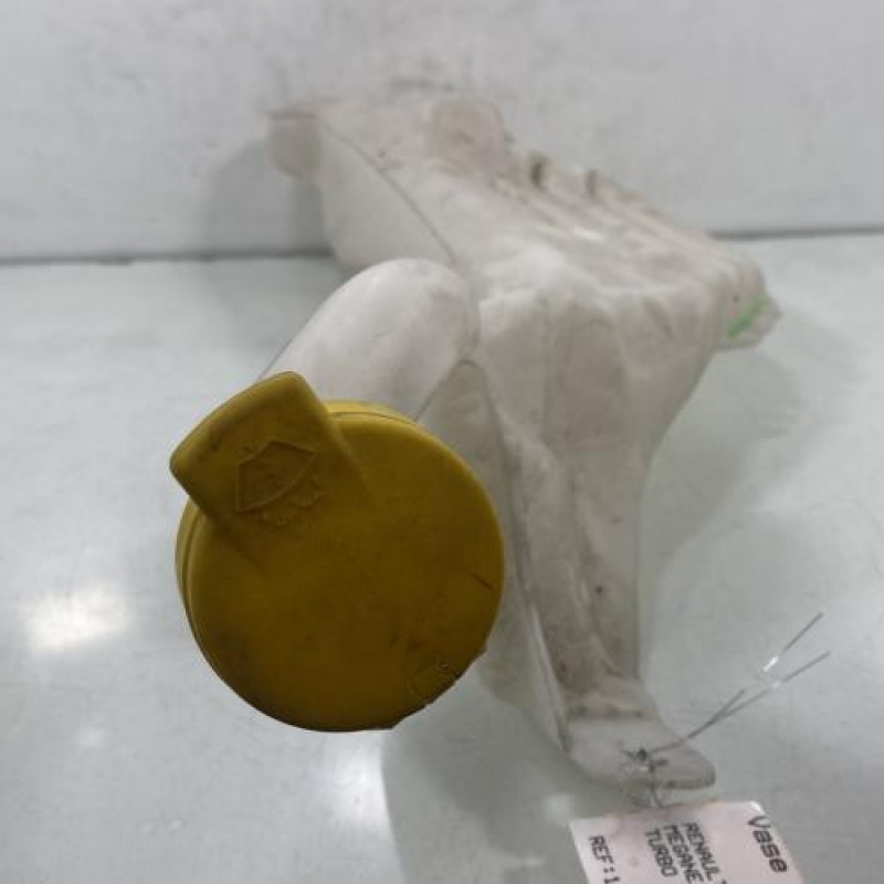 Vase de lave glace RENAULT MEGANE 4 Photo n°3