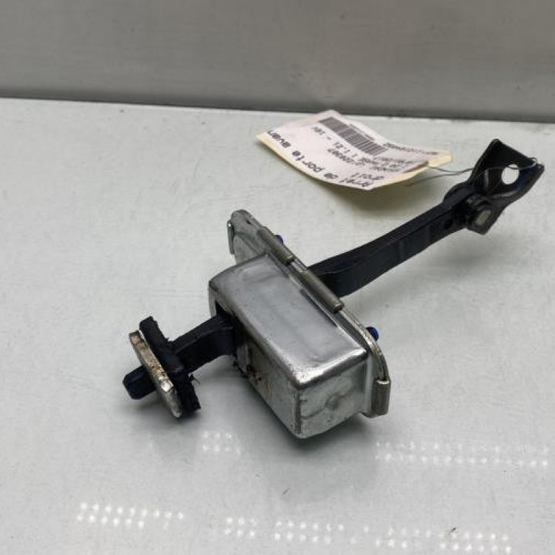 Arret de porte avant droit HYUNDAI I 20 2 Photo n°2