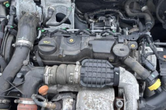 Anti brouillard arriere PEUGEOT 208 1