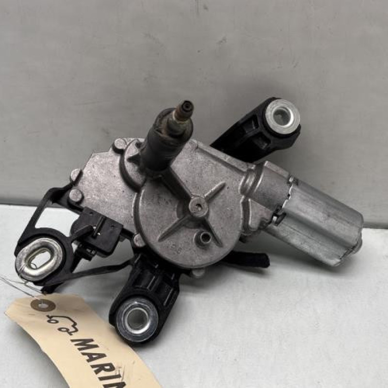 Moteur essuie glace arriere VOLKSWAGEN GOLF 5 Photo n°1