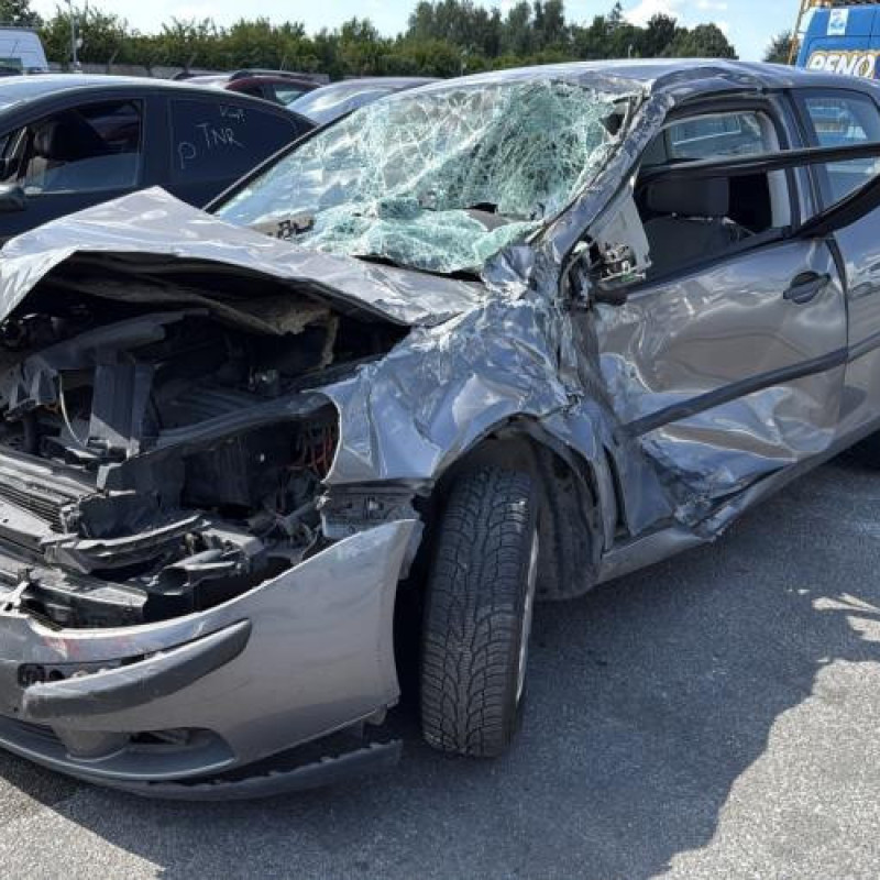 Moteur essuie glace arriere VOLKSWAGEN GOLF 5 Photo n°4