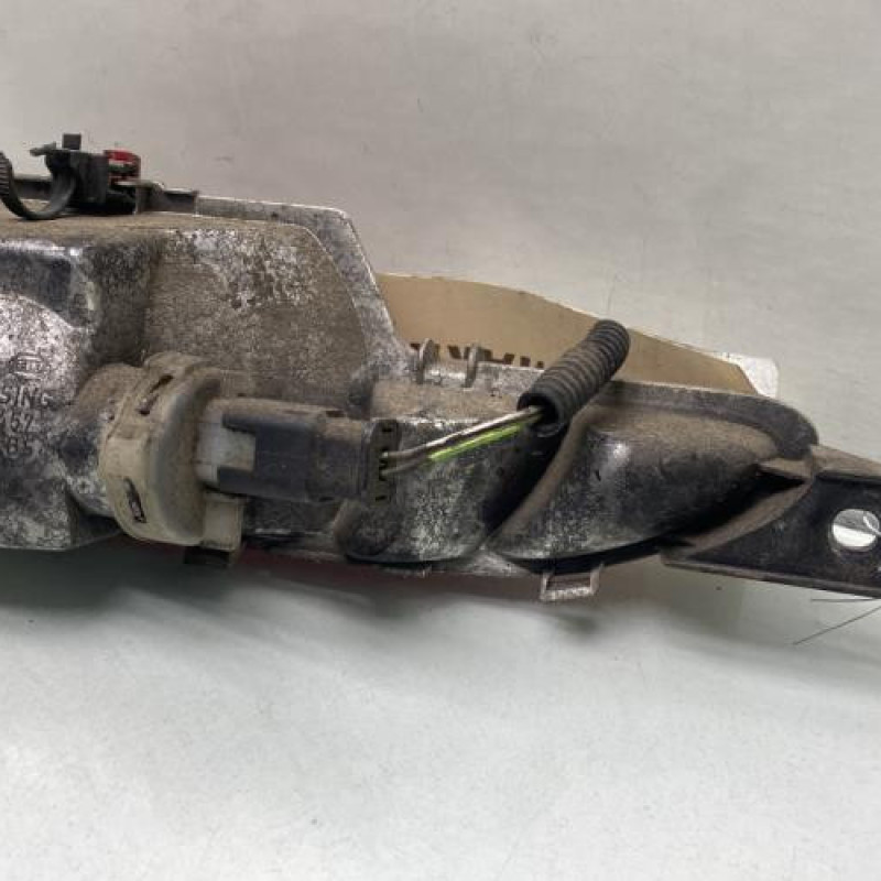 Anti brouillard arriere PEUGEOT 208 1 Photo n°3