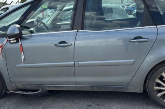 Anti brouillard arriere droit CITROEN C4 PICASSO 1