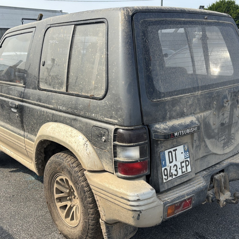 MITSUBISHI PAJERO 2 PHASE 1 2.5D - 8V TURBO 4X4 Photo n°4