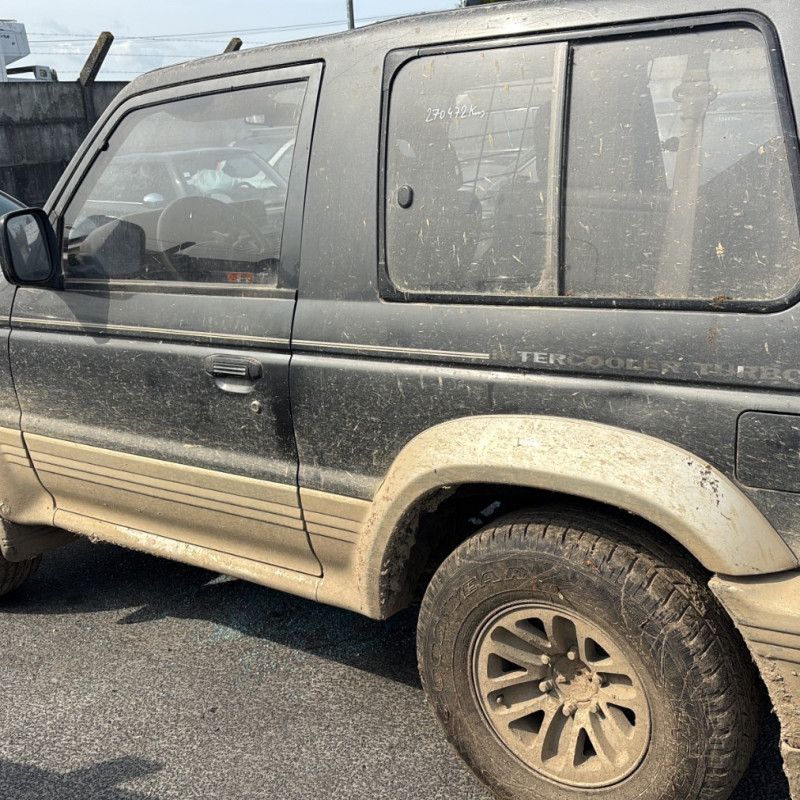 MITSUBISHI PAJERO 2 PHASE 1 2.5D - 8V TURBO 4X4 Photo n°6