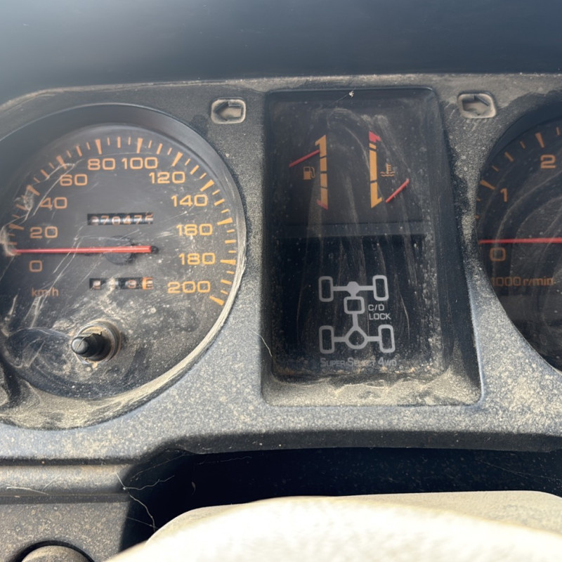 MITSUBISHI PAJERO 2 PHASE 1 2.5D - 8V TURBO 4X4 Photo n°18