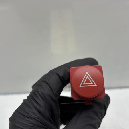 Bouton de warning CITROEN XSARA Photo n°1