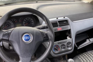 Reservoir essence FIAT GRANDE PUNTO