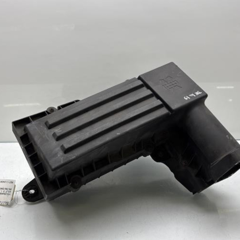 Boitier filtre a air VOLKSWAGEN GOLF 5 Photo n°1