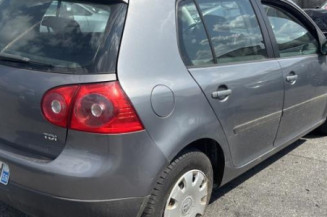 Boitier filtre a air VOLKSWAGEN GOLF 5