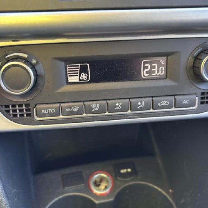 Bouton de coffre VOLKSWAGEN POLO 5 Photo n°19