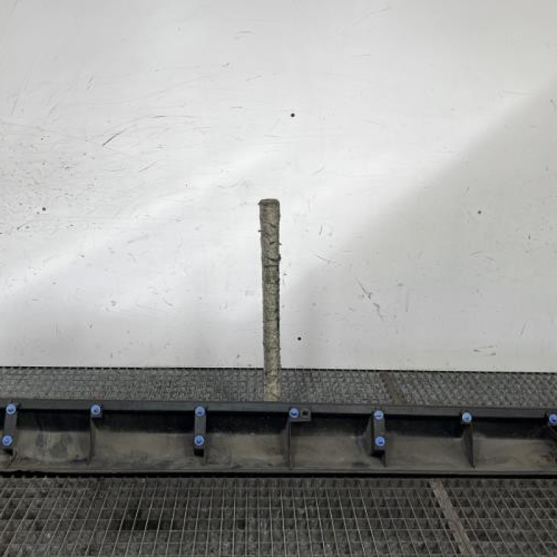 Bas de caisse gauche CITROEN C4 CACTUS Photo n°4