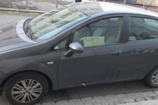 Reservoir essence FIAT GRANDE PUNTO