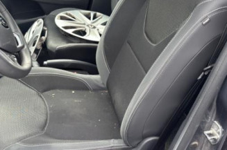 Reservoir essence RENAULT CLIO 4