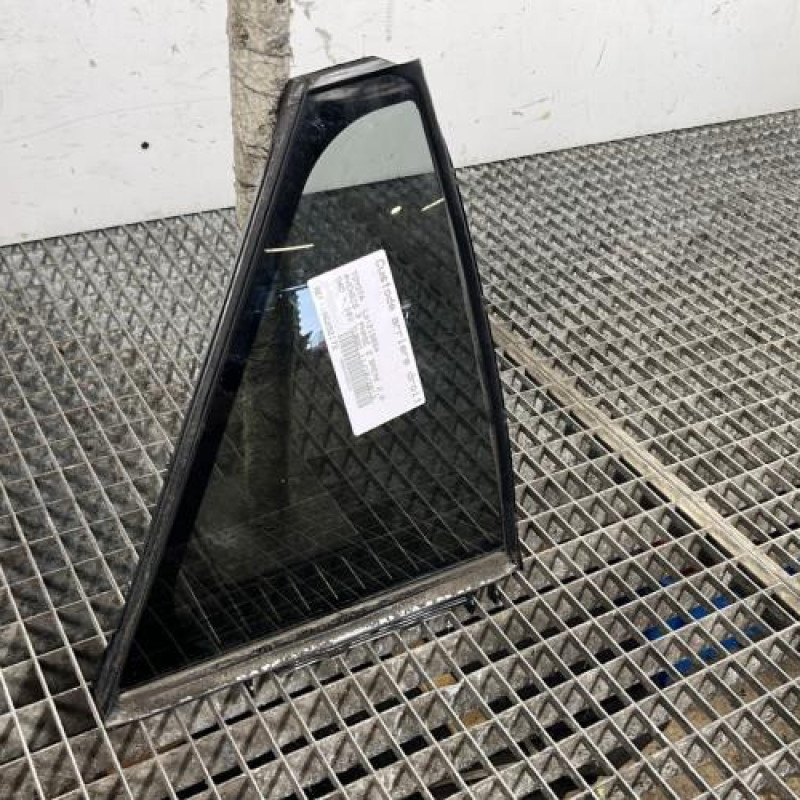 Custode arriere droit (porte) TOYOTA AVENSIS 3 Photo n°2