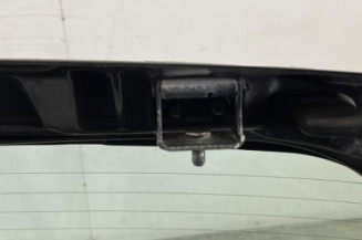 Malle/Hayon arriere SUZUKI SWIFT 3