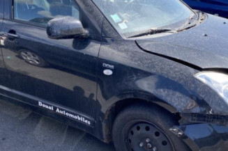 Malle/Hayon arriere SUZUKI SWIFT 3