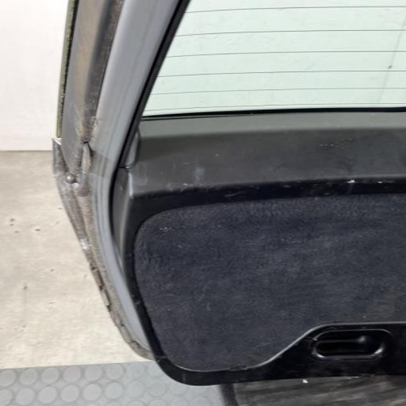 Malle/Hayon arriere BMW SERIE 3 E46 Photo n°9