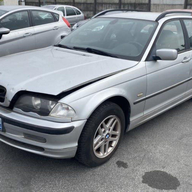 Malle/Hayon arriere BMW SERIE 3 E46 Photo n°13