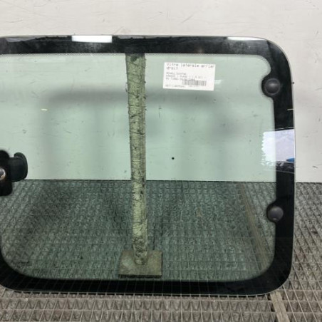 Vitre arriere droit RENAULT KANGOO 1 Photo n°1