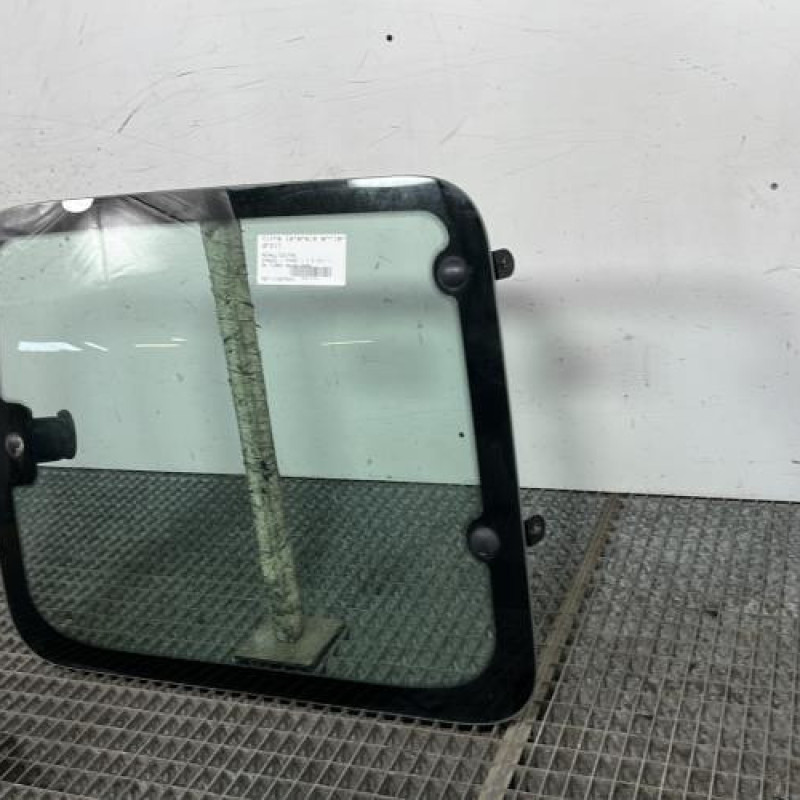 Vitre arriere droit RENAULT KANGOO 1 Photo n°3