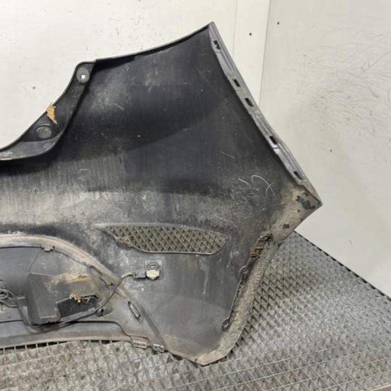 Pare choc arriere FORD FIESTA 6 Photo n°4