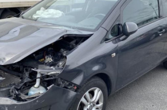 Malle/Hayon arriere OPEL CORSA D