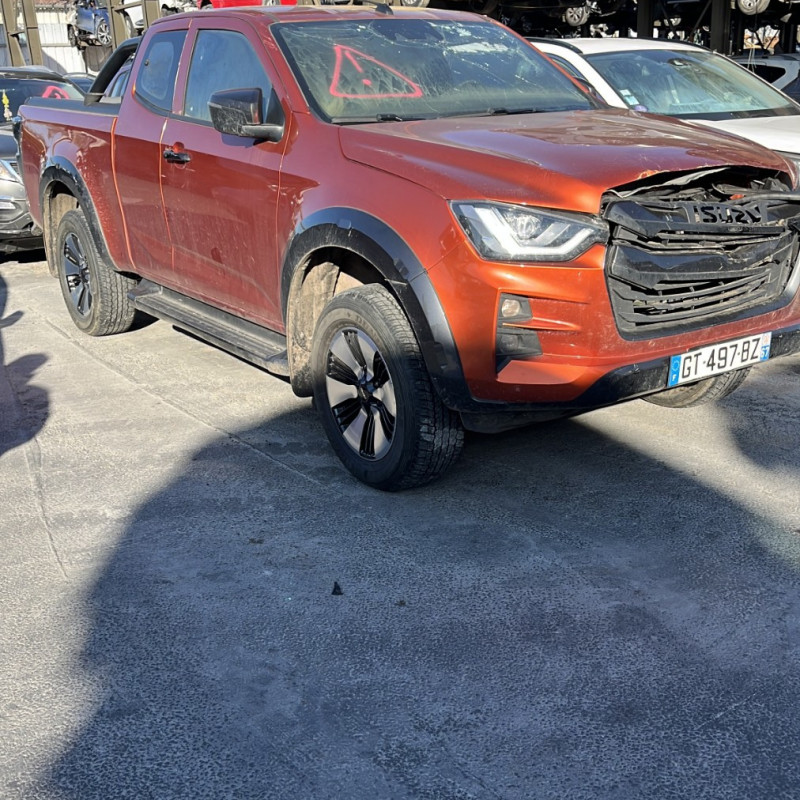 ISUZU D-MAX 2 PHASE 2 1.9 DDI - 16V TURBO 4X4 Photo n°2