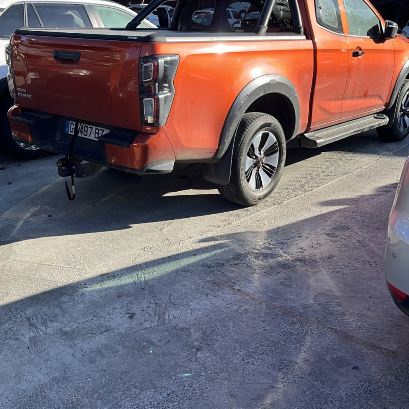 ISUZU D-MAX 2 PHASE 2 1.9 DDI - 16V TURBO 4X4 Photo n°3