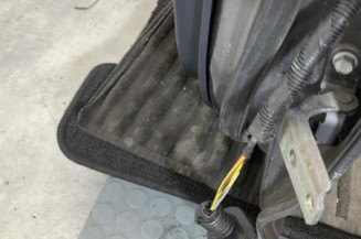 Porte arriere gauche TOYOTA AVENSIS 3