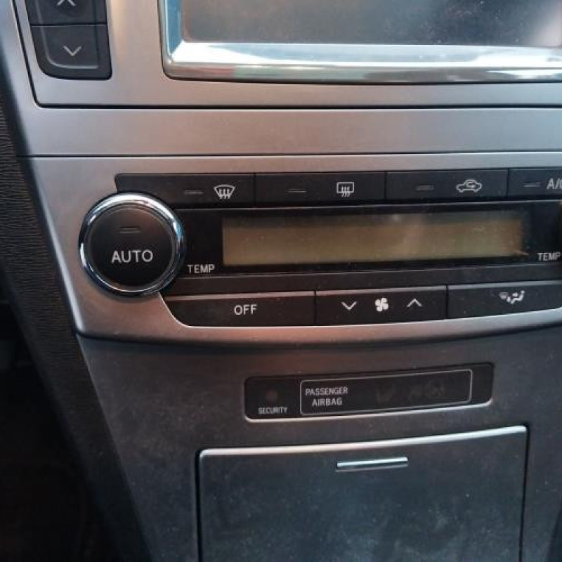 Porte arriere gauche TOYOTA AVENSIS 3 Photo n°9
