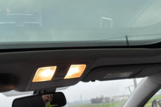 Pretensionneur de ceinture avant droit TOYOTA AVENSIS 3