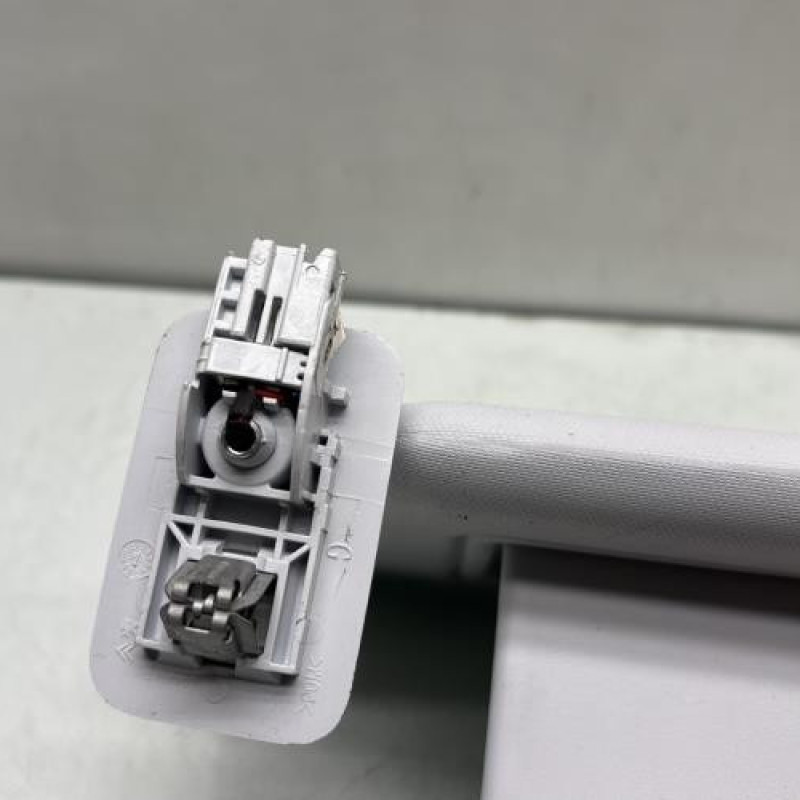 Pare soleil gauche PEUGEOT 208 1 Photo n°2