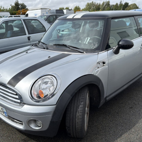 MINI MINI 2 R56 PHASE 1 1.6i - 16V COOPER Photo n°1