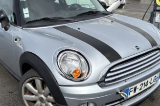MINI MINI 2 R56 PHASE 1 1.6i - 16V COOPER