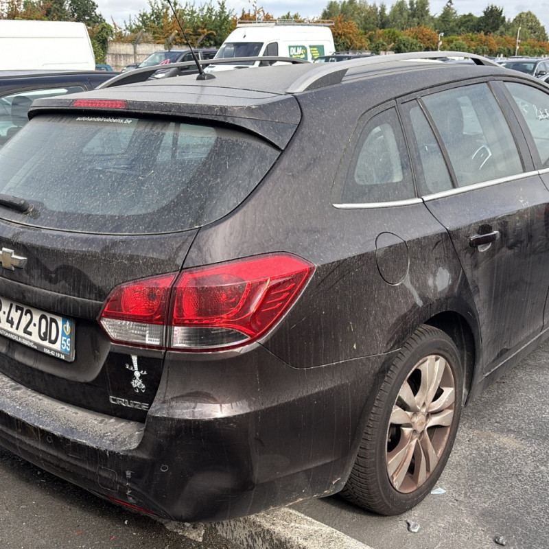 CHEVROLET CRUZE BREAK 1.4i - 16V TURBO Photo n°9