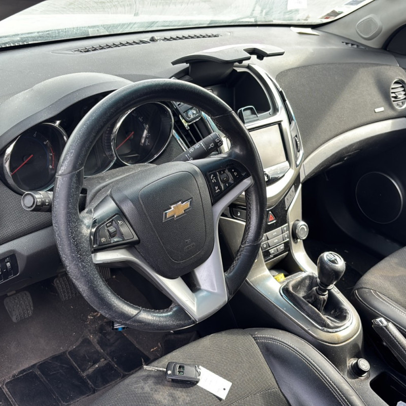 CHEVROLET CRUZE BREAK 1.4i - 16V TURBO Photo n°19
