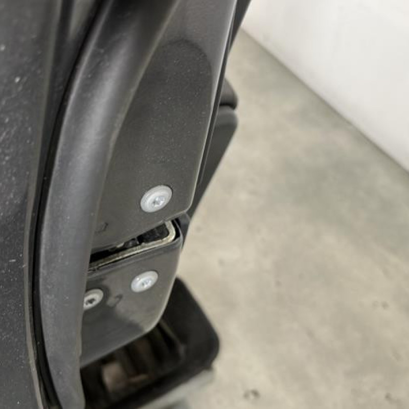 Porte avant gauche TOYOTA AVENSIS 3 Photo n°3