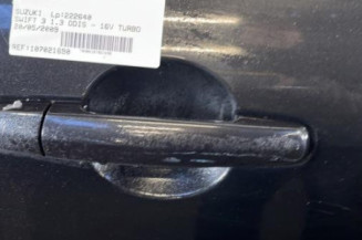Porte avant droit SUZUKI SWIFT 3