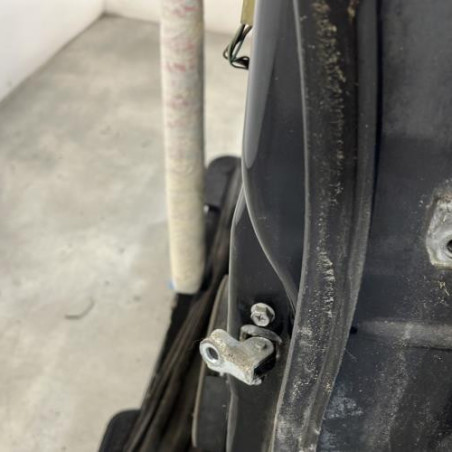 Porte avant gauche SUZUKI SWIFT 3
