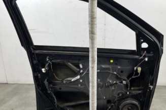 Porte avant gauche SUZUKI SWIFT 3