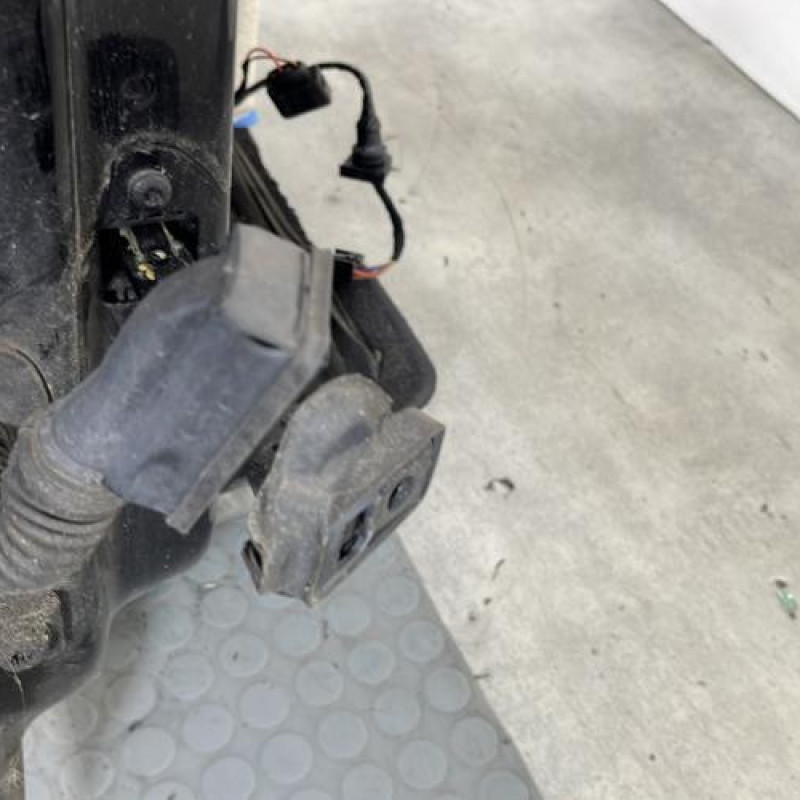 Porte avant droit SEAT IBIZA 4 Photo n°5