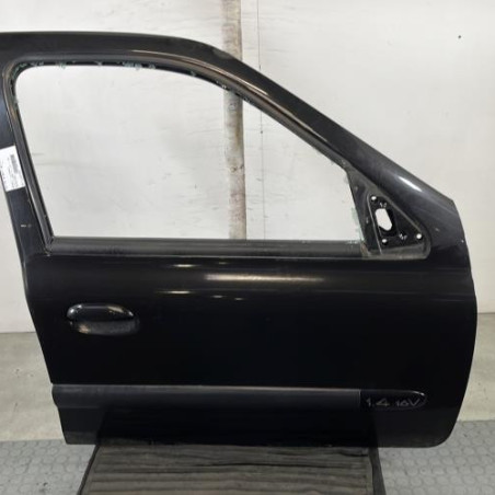Porte avant droit RENAULT CLIO 2 Photo n°1