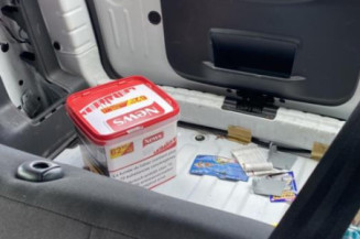 Poignee interieur avant gauche DACIA DUSTER 1