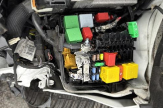 Moteur PEUGEOT 208 1
