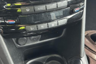 Moteur PEUGEOT 208 1