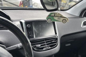 Moteur PEUGEOT 208 1