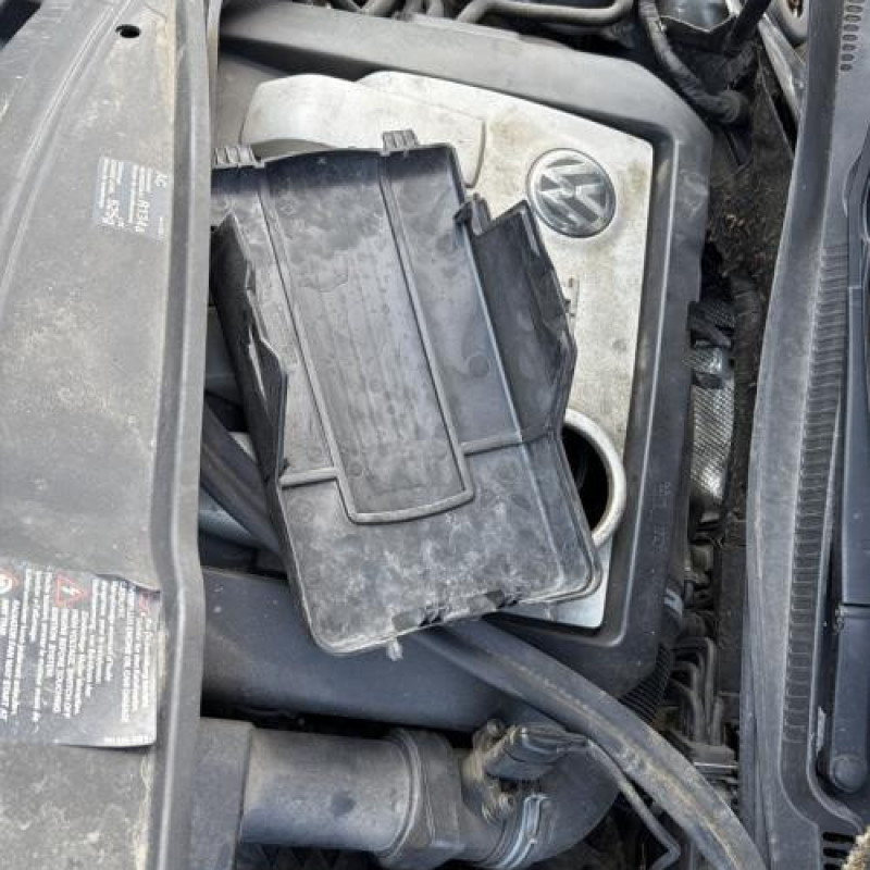 Trappe d'essence VOLKSWAGEN GOLF 5 Photo n°10