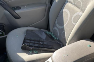 Pretensionneur de ceinture avant gauche RENAULT KANGOO 2